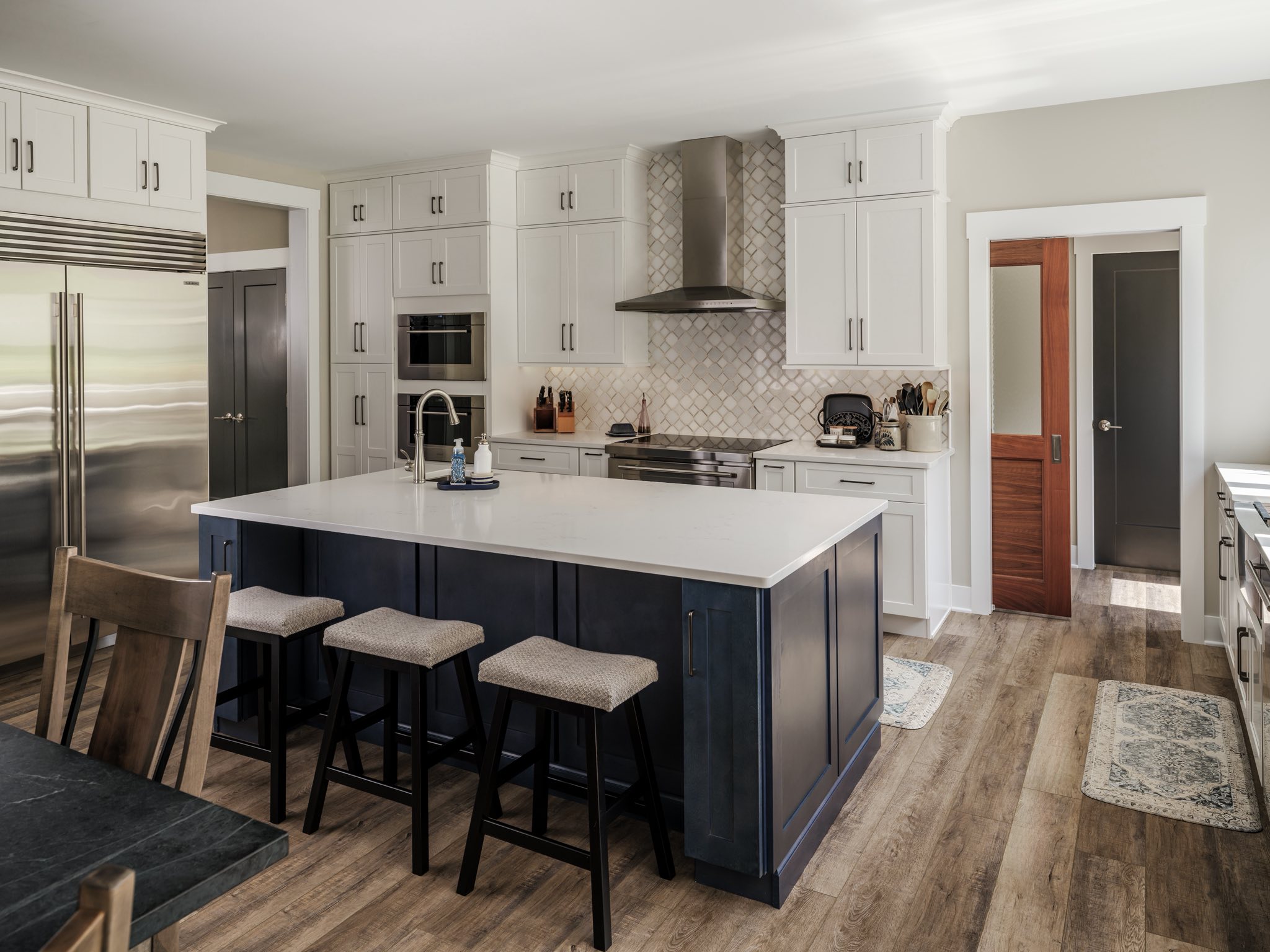 10 Kitchen Island Trends of 2026 - Custom Home Group