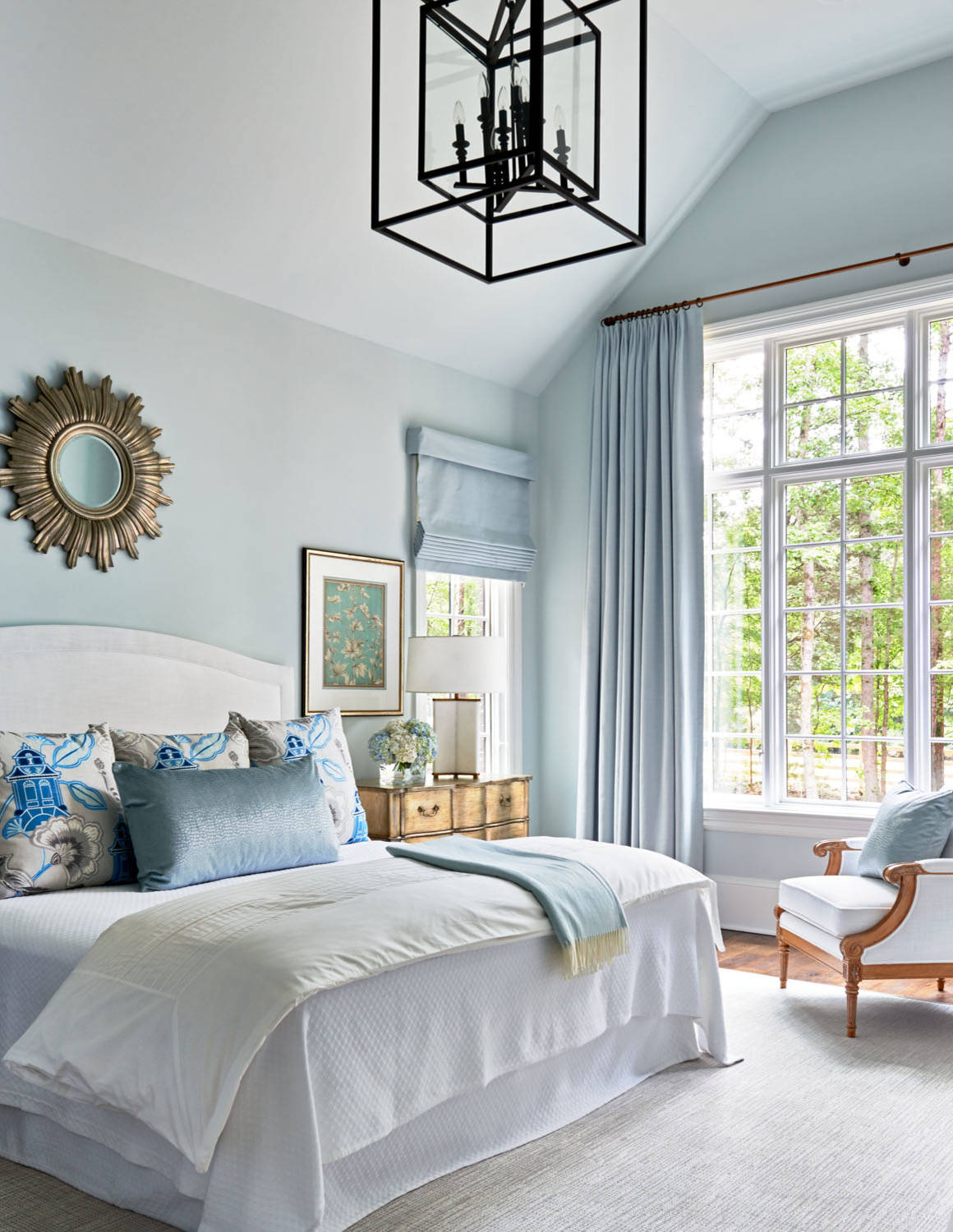 Set the Mood: 5 Colors for a Calming Bedroom
