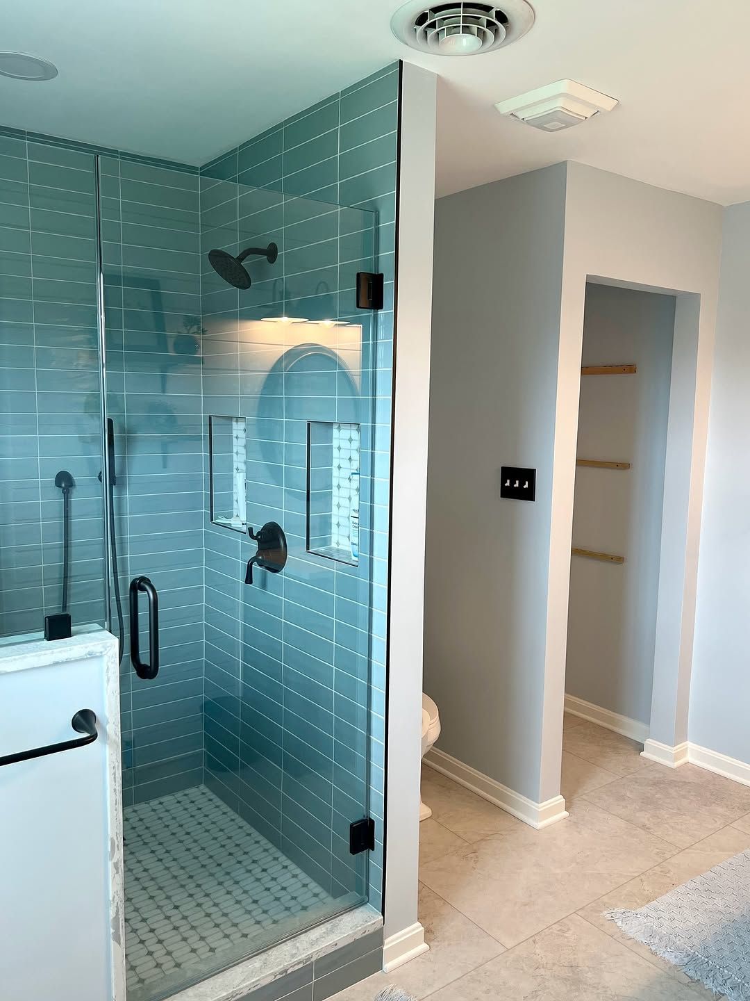 15 Pony Wall Shower Ideas for 2026 That Replace Full Enclosures With Smarter Layouts