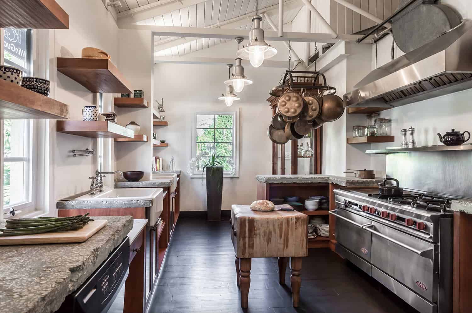 19 Amazing Modern Rustic Farmhouse Kitchen Ideas You Have To See Story - One Kindesign
