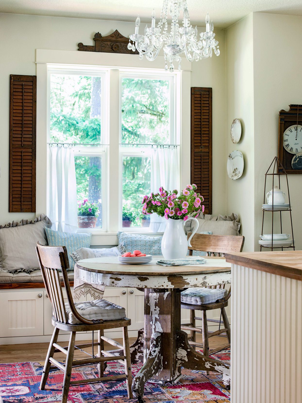 19 Charming Ideas for French Country Decor with Rustic Elegance