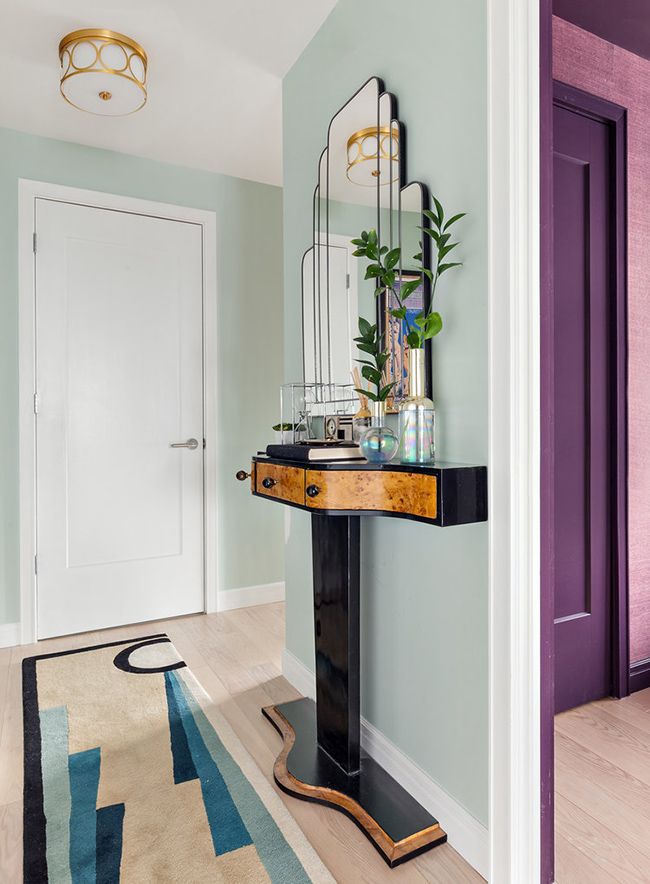 20 Glamorous Ways To Make A Foyer Pop