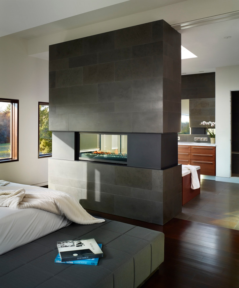 20 Gorgeous Two-Sided Fireplaces For Your Spacious Homes
