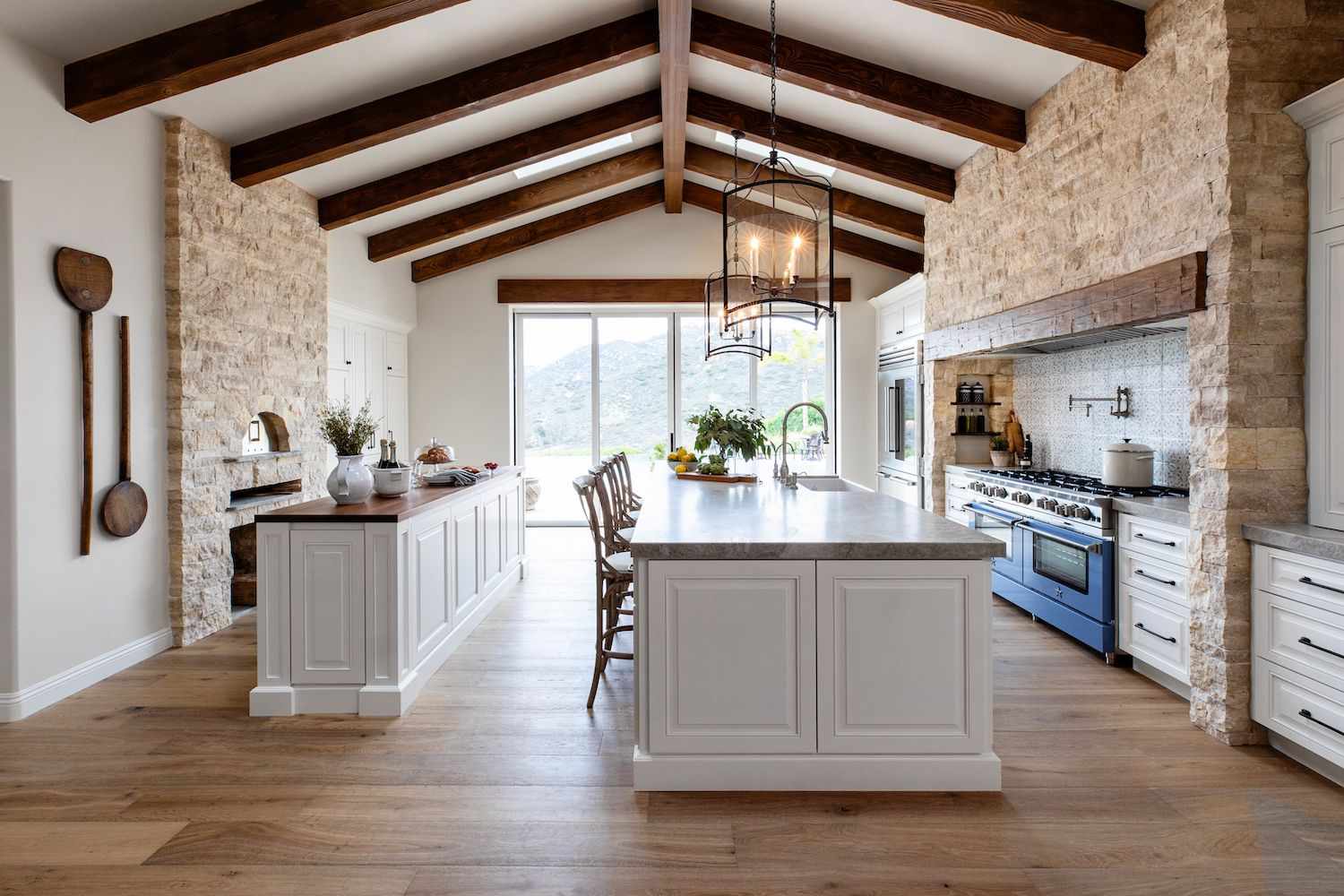 28 Classic French Country Kitchen Ideas