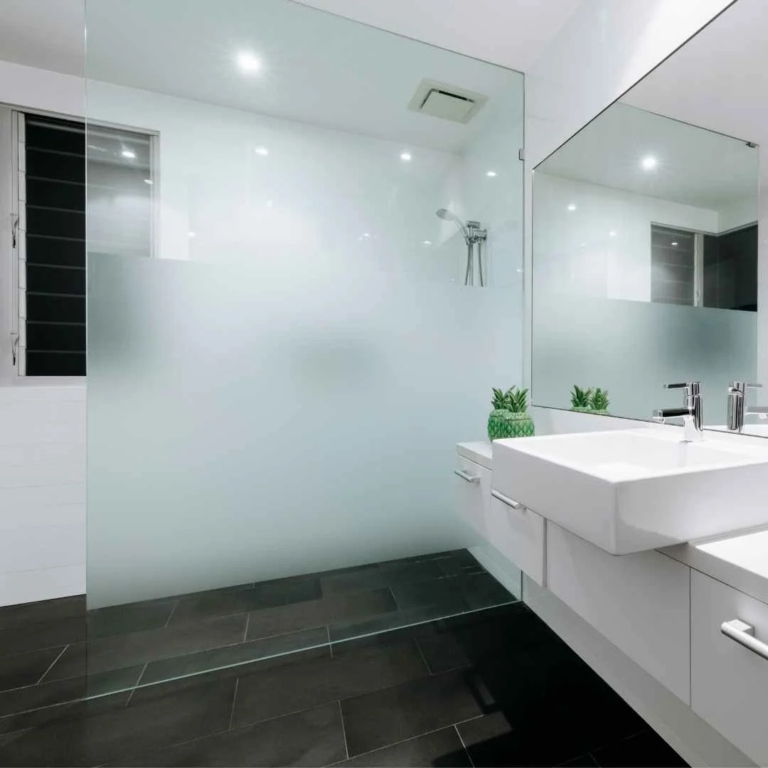 30 Walk-In Shower Ideas and Designs for Your Bathroom