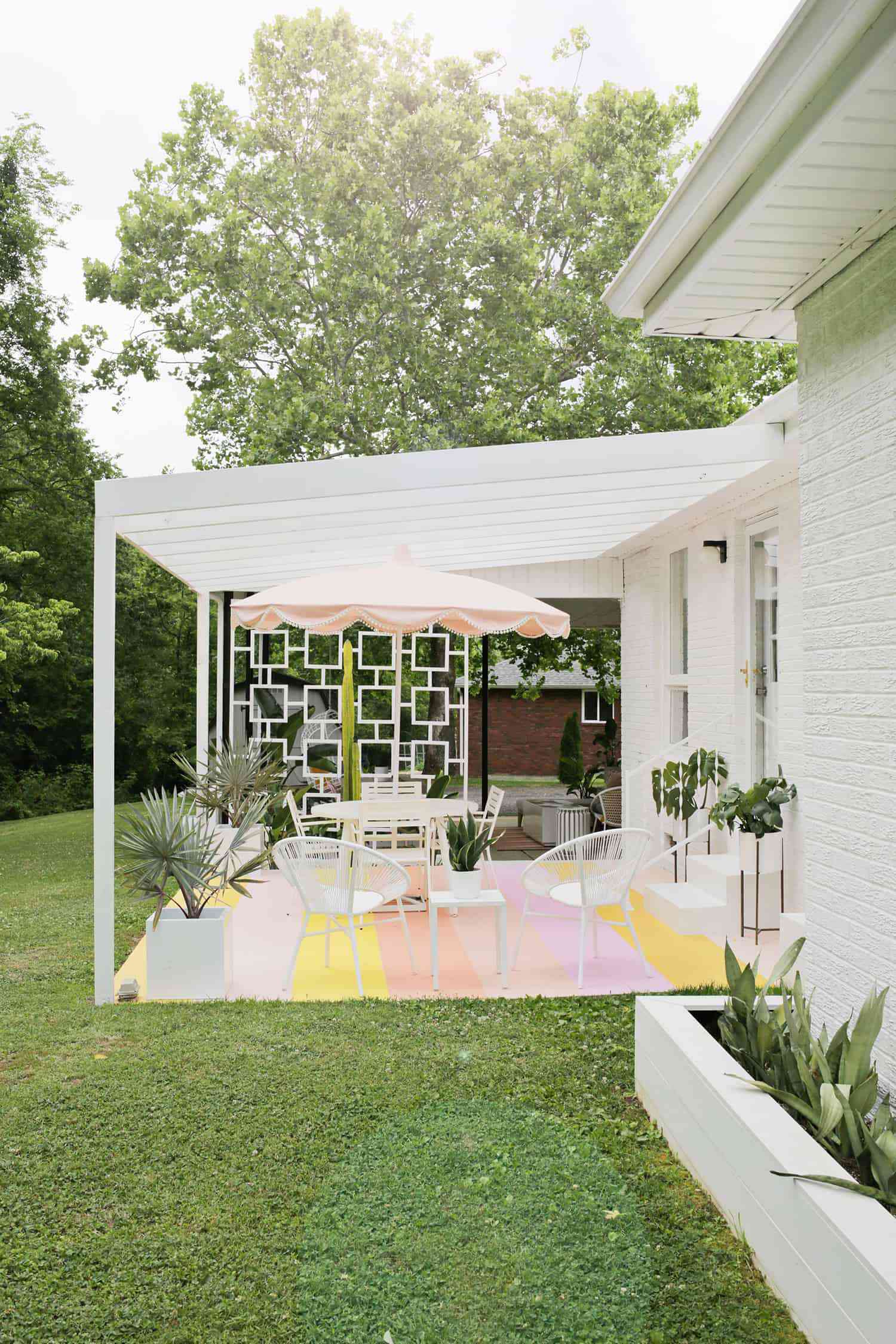 33 Cool Shade Ideas for Your Patio or Backyard