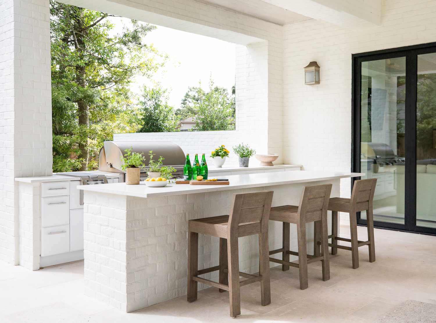 40 Outdoor Bar Ideas For Festive Entertaining
