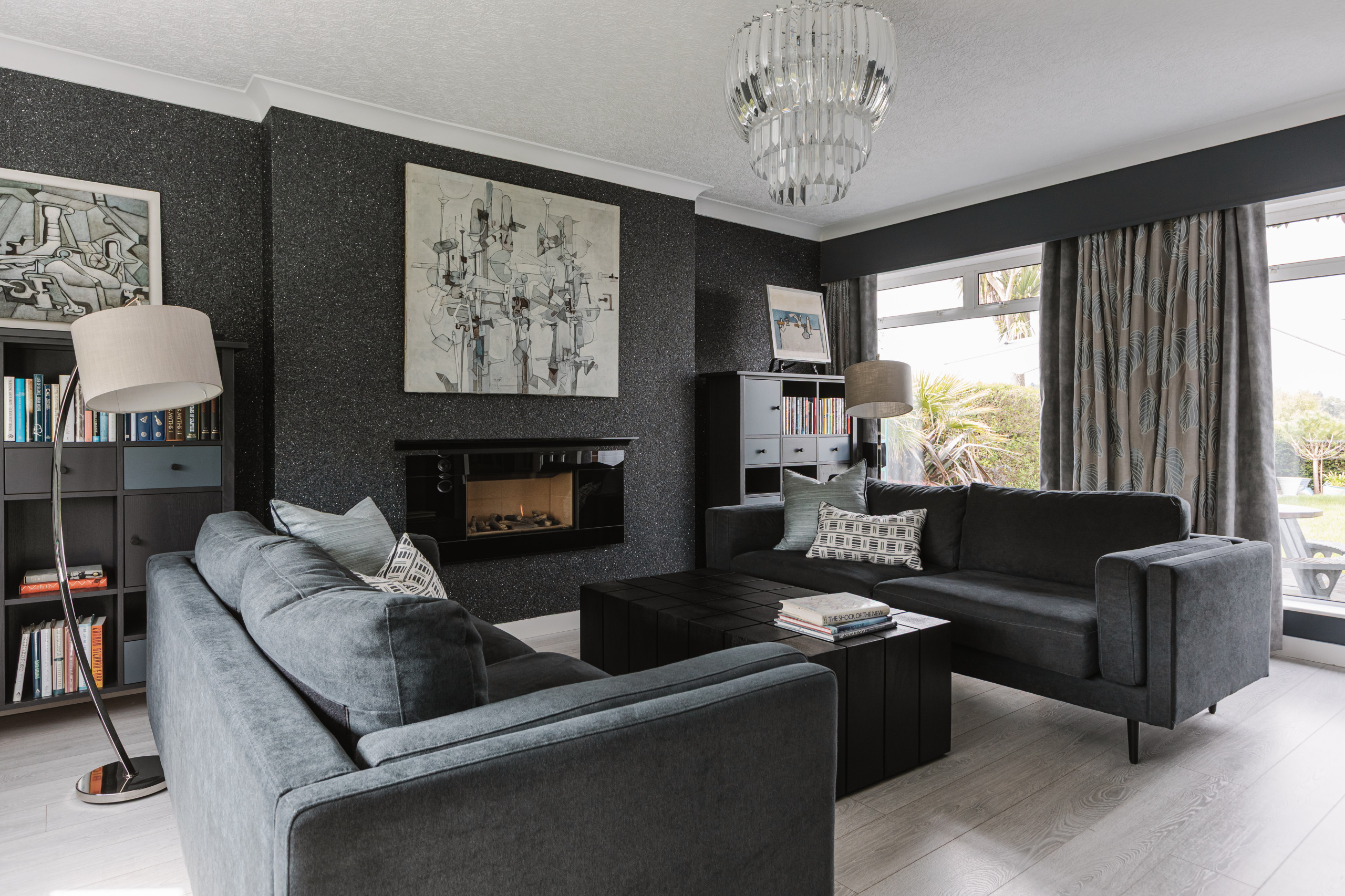 75 Beautiful Living Room with Grey Floors Ideas and Designs - June 2026 | Houzz UK
