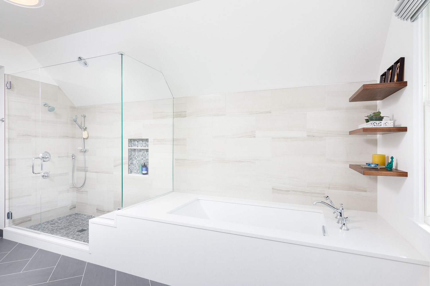Advice on Master Bath Remodeling With a Doorless Shower Design | Forward Design Build Remodel