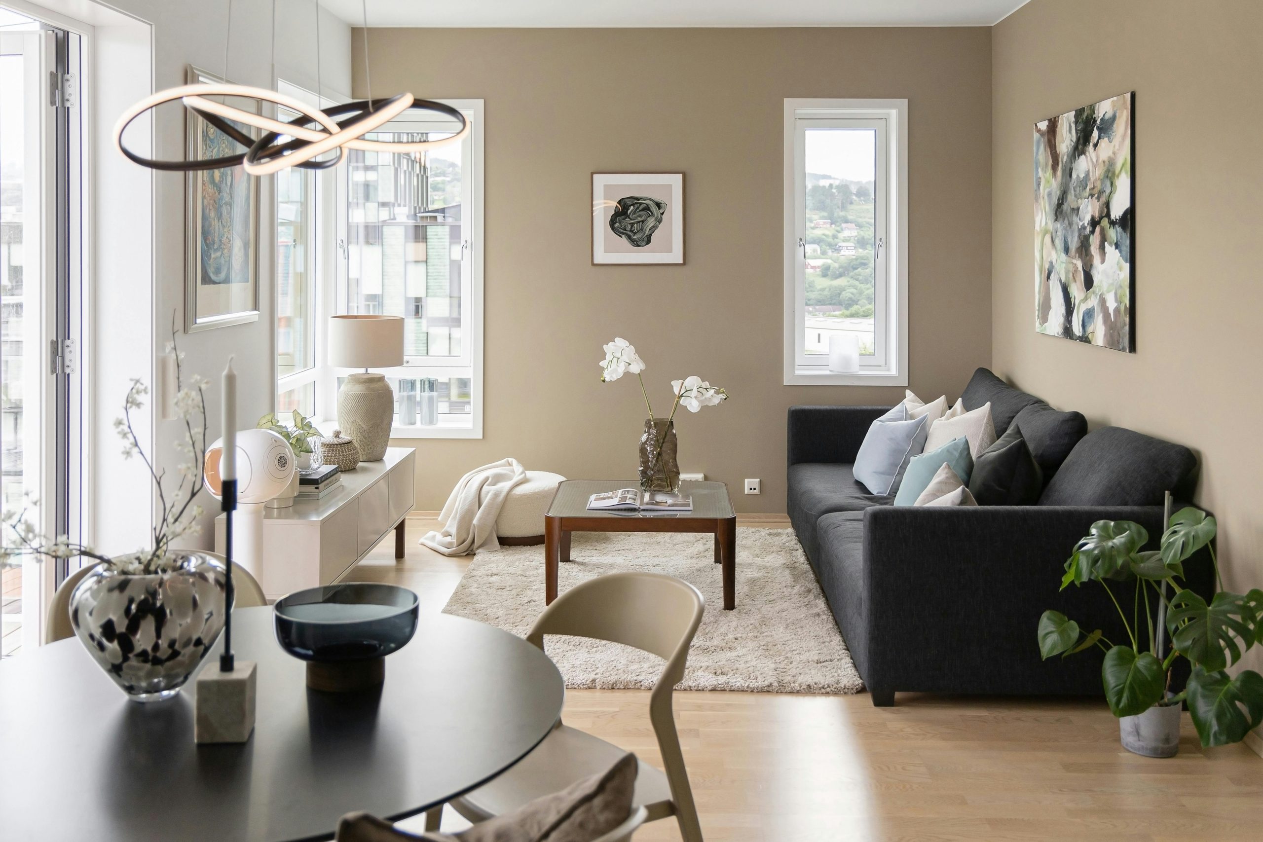 Bright and stylish living room with modern furniture and decor, ideal for contemporary interior design inspiration.