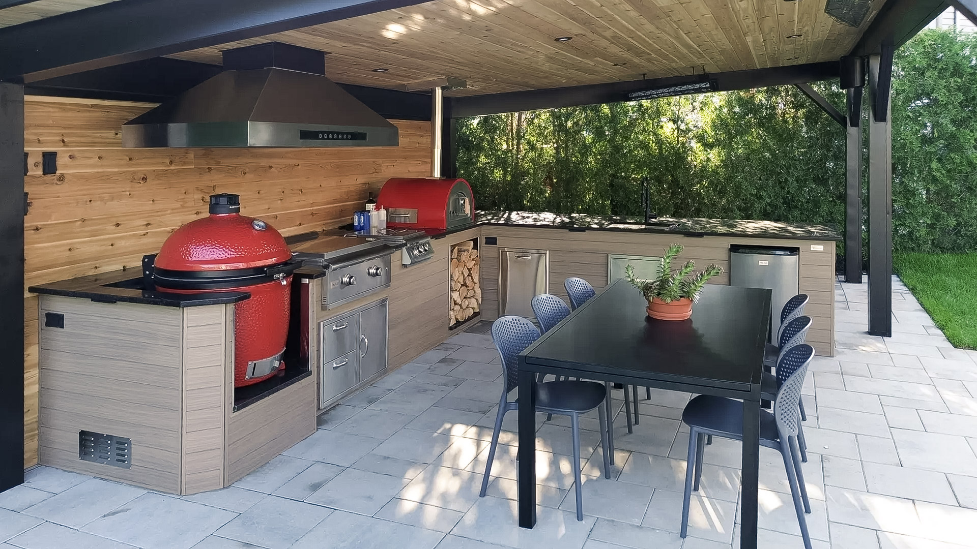 Complete Guide to Designing an Outdoor Kitchen | Reno Quotes