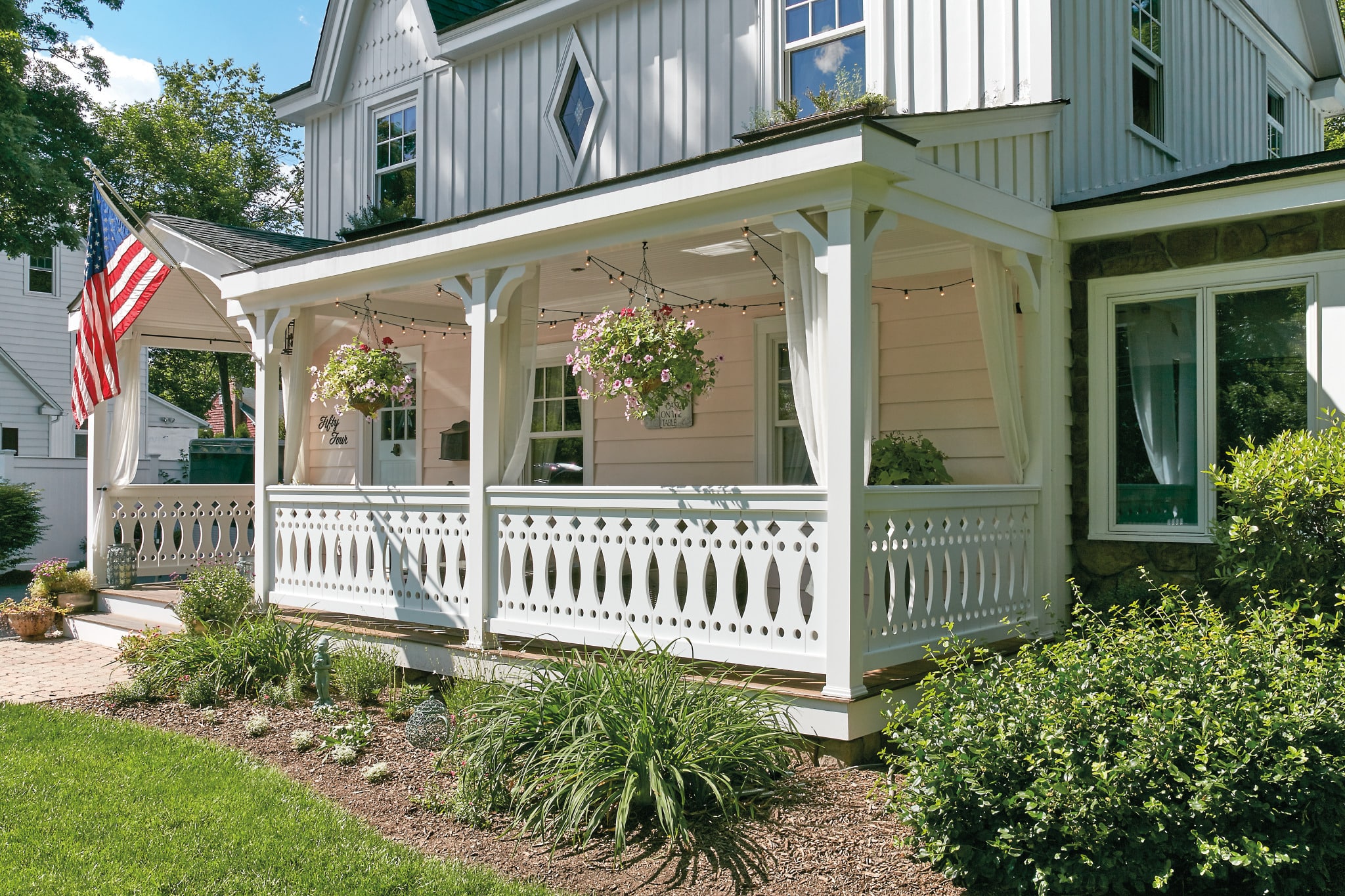 Custom Railings & Deck Railing Designs | Walpole Outdoors | Walpole Outdoors