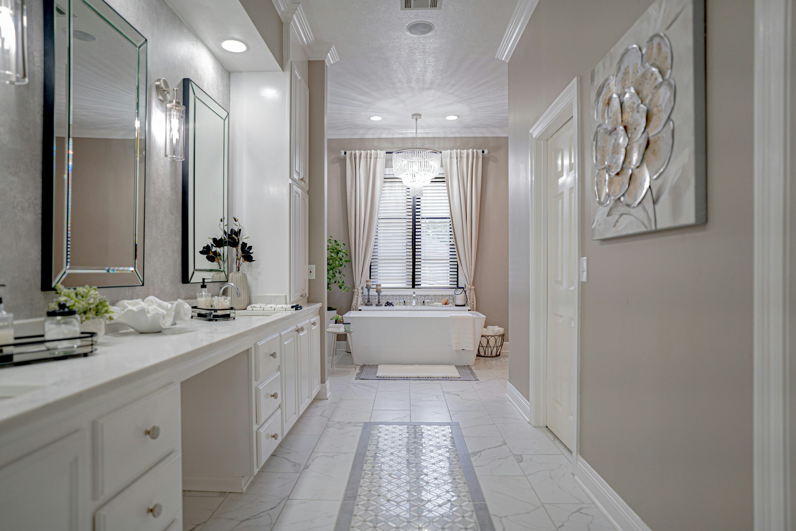 Designed by: Kaycee Cutts interior https://www.facebook.com/profile.php?id=100083411497538
