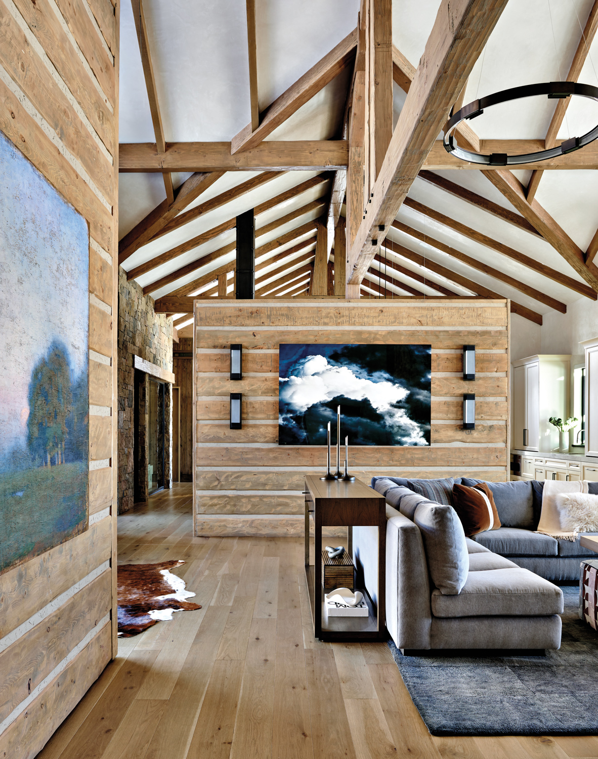 Explore A Ranch-Style Aspen Home On An Elk Migration Route | LUXE Interiors + Design