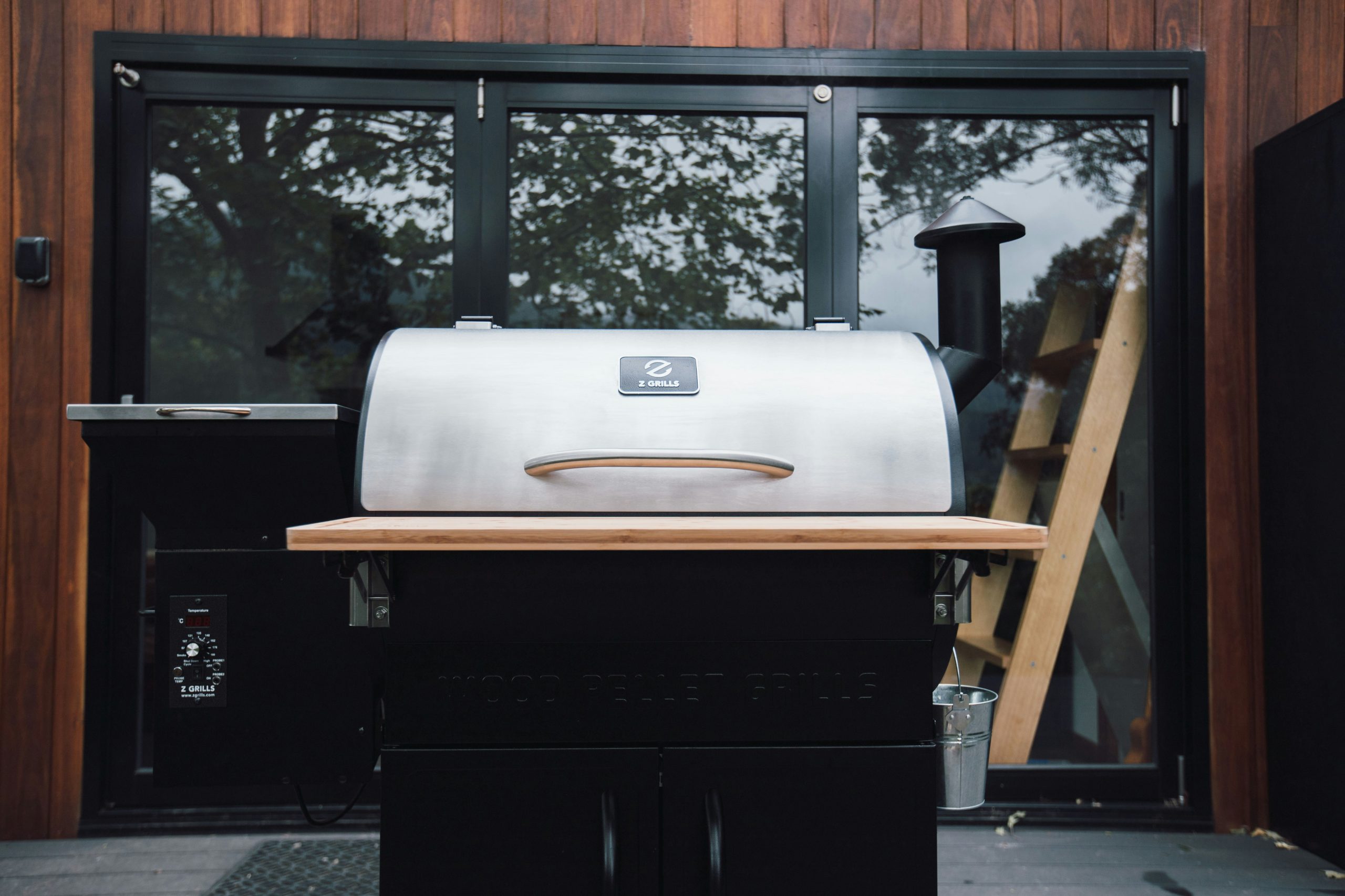 Front view of the flagship Z Grills pellet grill
