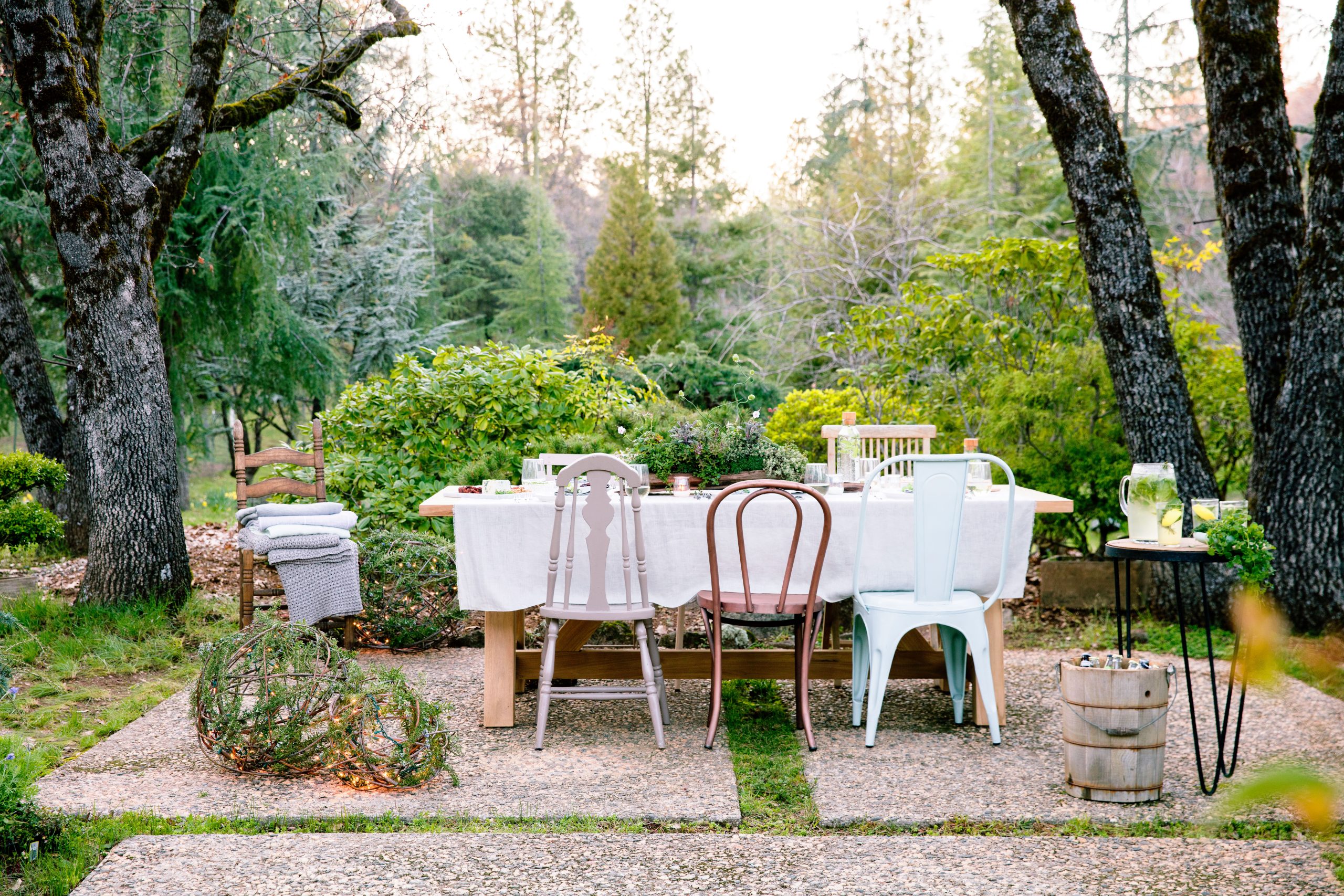 Garden Party Decor – Sunset Magazine