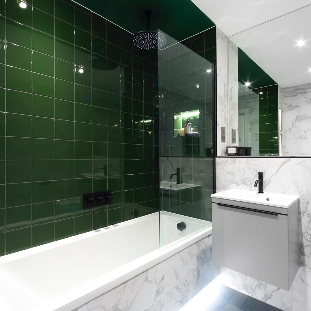 Green Bathroom Ideas: From Retro Charm to Modern Elegance