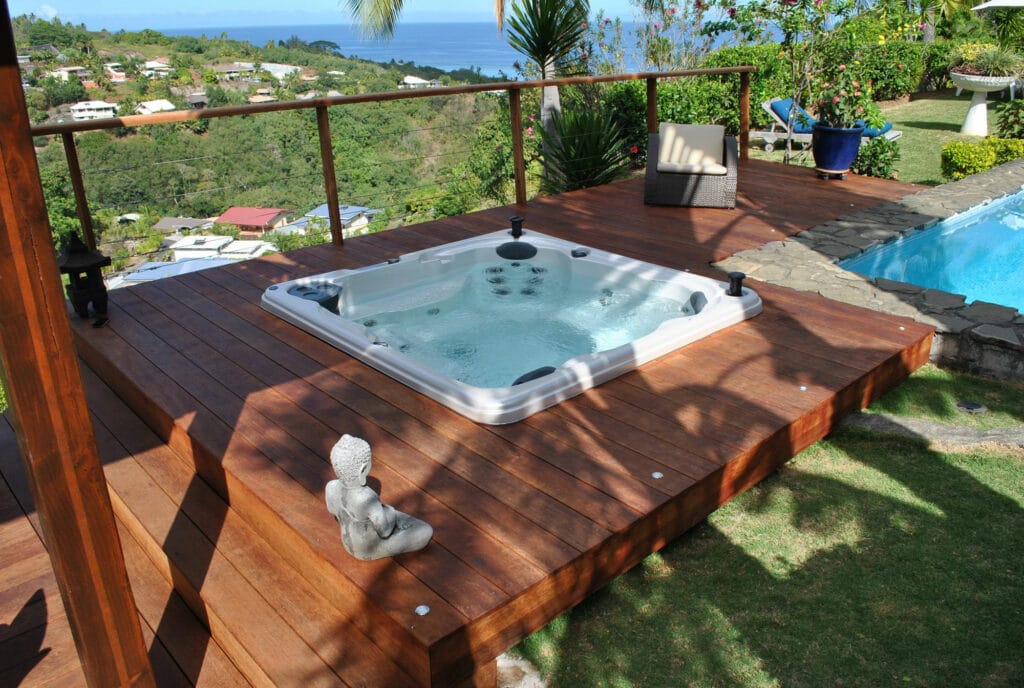 How to Create an In-Ground Hot Tub for Your UK Home?