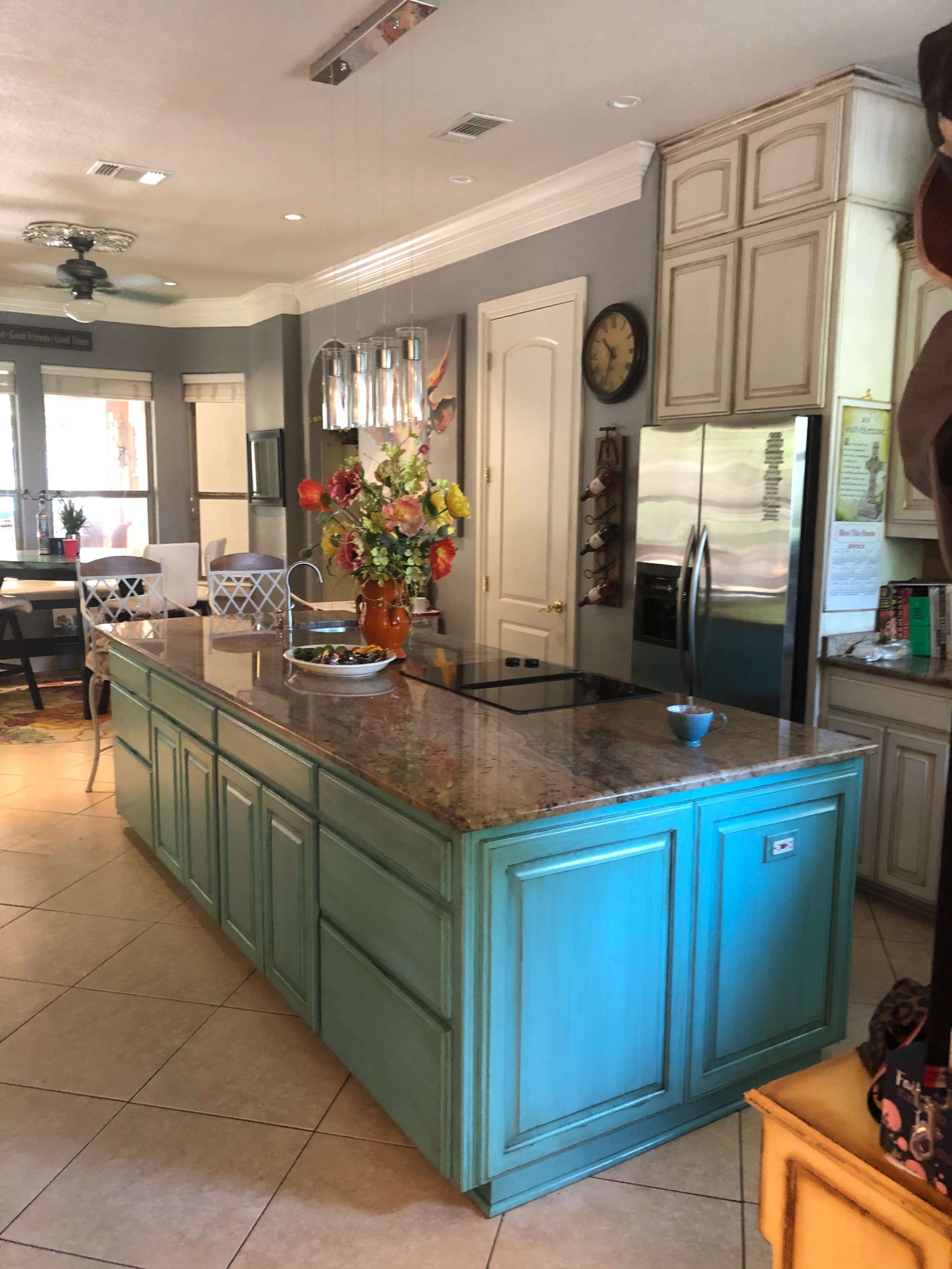 Luxury Home with Pool, Outdoor Custom Bar, and Sauna, Spring Branch, TX | Production | Peerspace