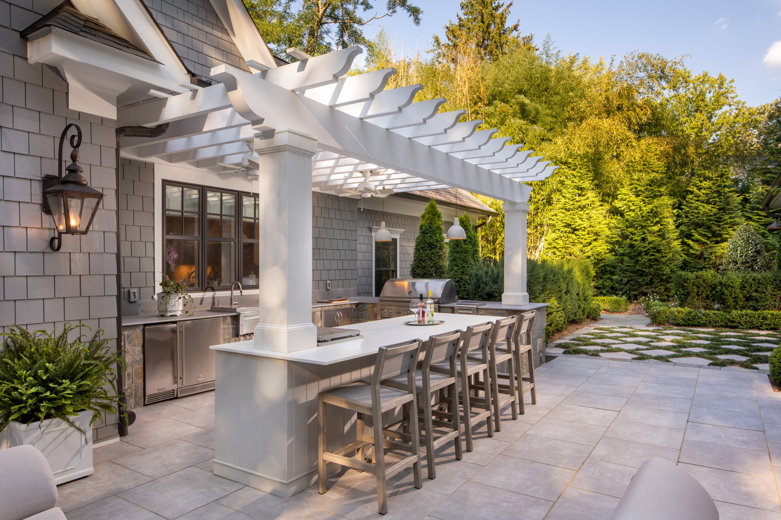 Luxury Outdoor Bars 13 Modern Outdoor Bar Ideas Trex