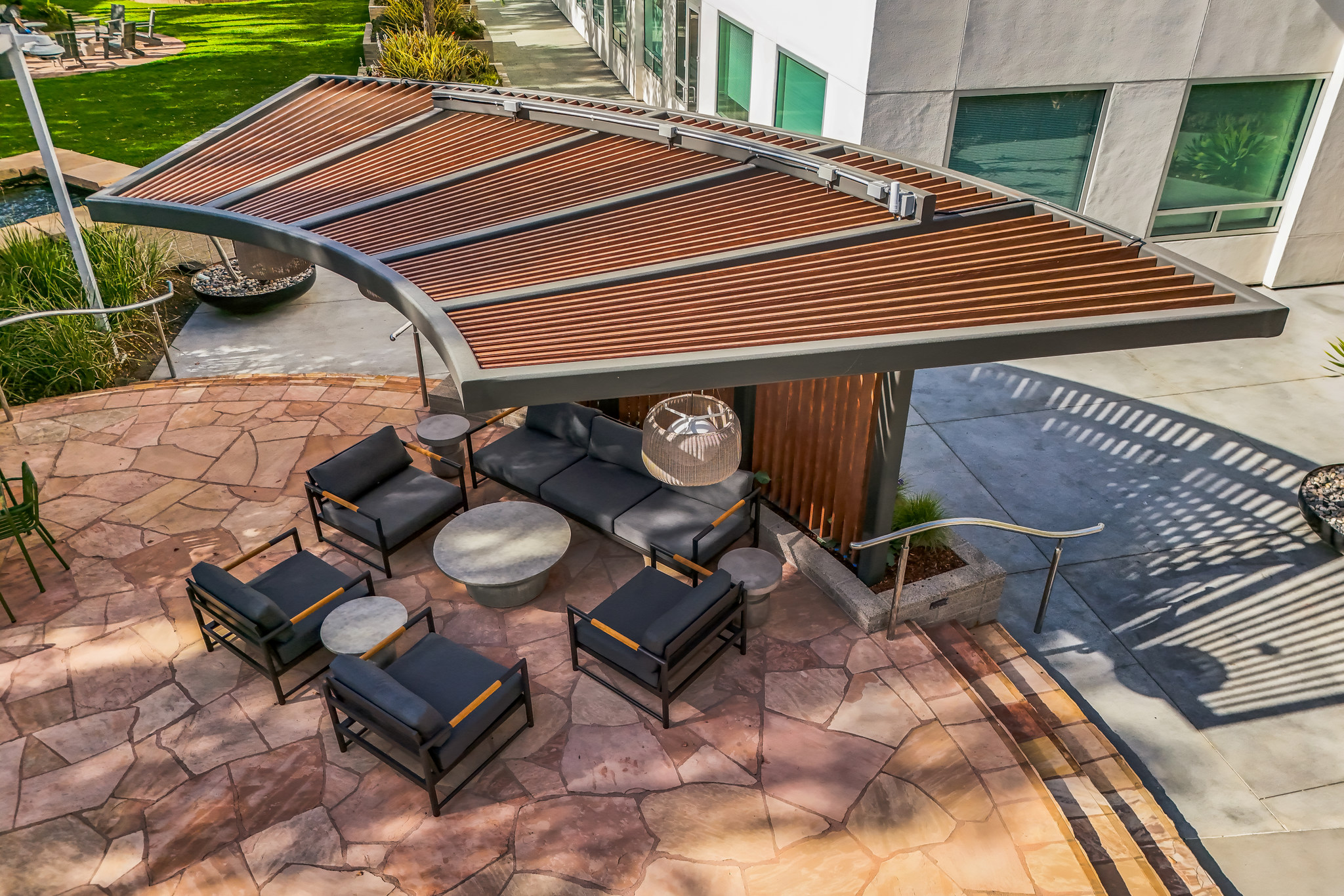 Modern Commercial Design: Aluminum Pergola Case Study - Parallel Architectural Products