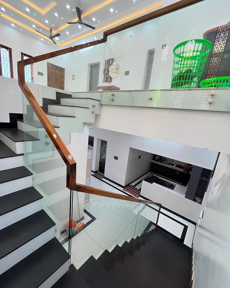 Modern Glass Stair Railings: Elegance Meets Safety | Fabricatorindia | Interior stairs handrail with glass, FabricatorIndia
