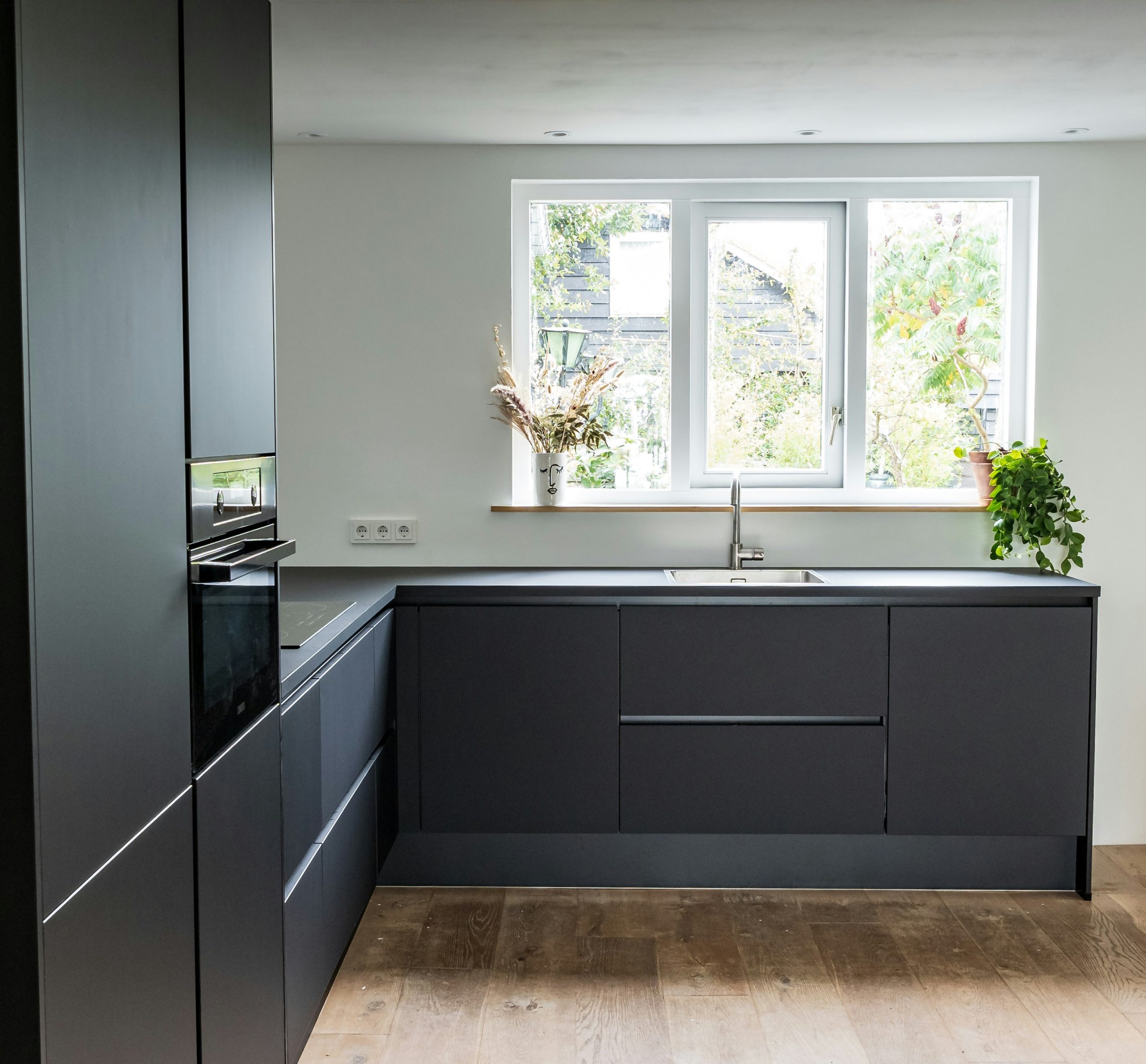 Our brand new black modern minimal kitchen