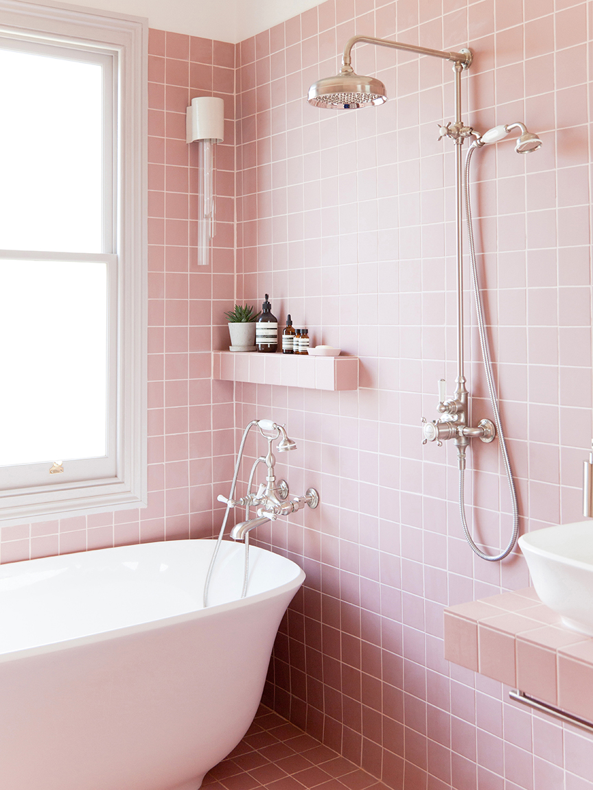 Pink Bathroom Tiles Are Back—And Better Than Ever