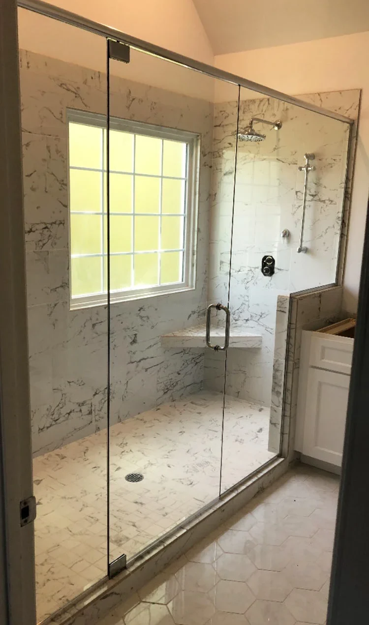 Small Bathroom Walk‑In Shower Ideas for Compact Spaces