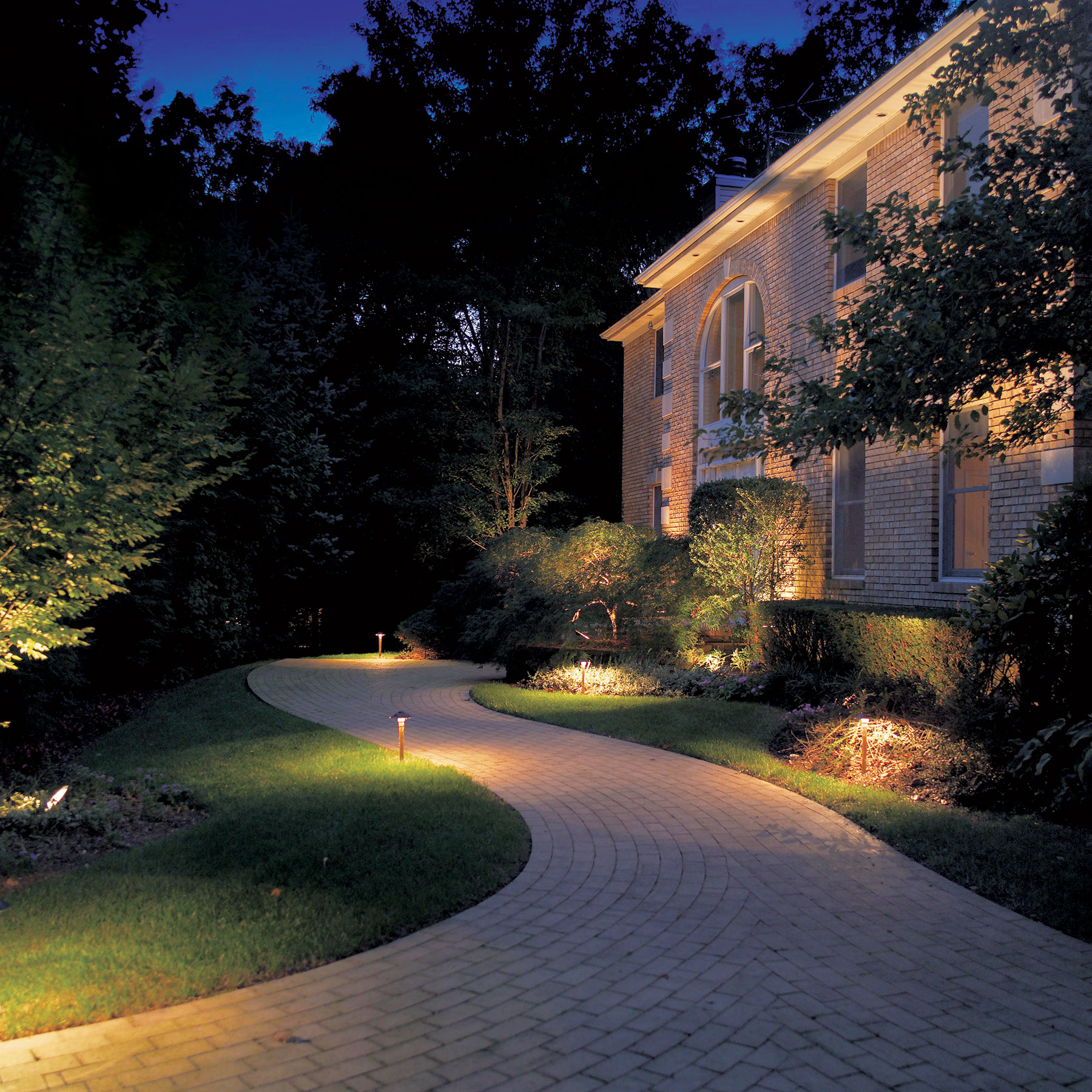 The top 5 reasons to pick Outdoor Lighting Perspectives for your St. Louis outdoor and landscape lighting needs | Outdoor Lighting and Landscape Lighting in St. Louis Blog
