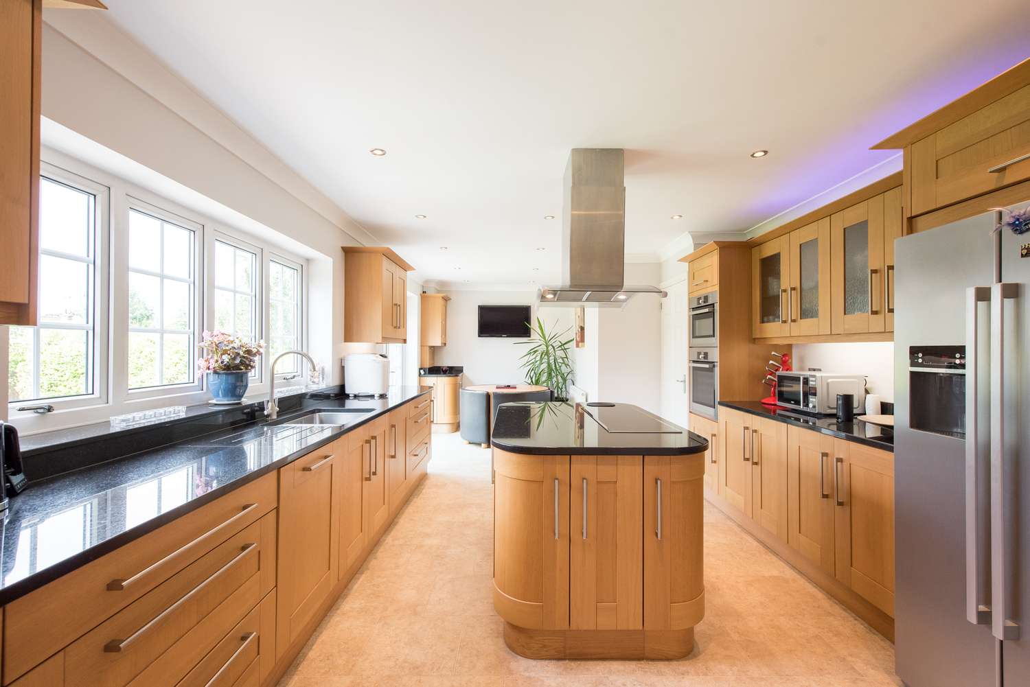 This Outdated Cabinet Trend Is Making a Major Kitchen Comeback in 2026