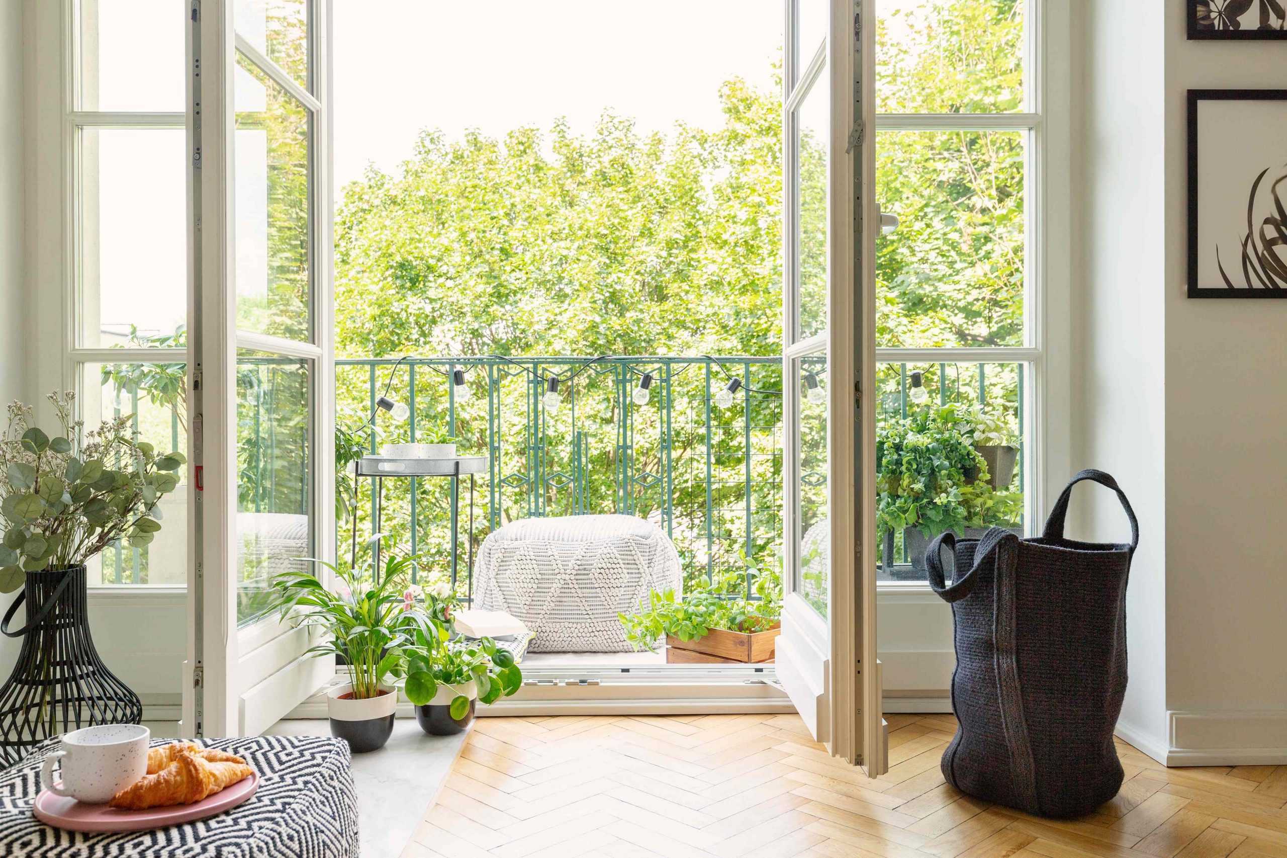 Transform Your Apartment Balcony with This Golden Rule